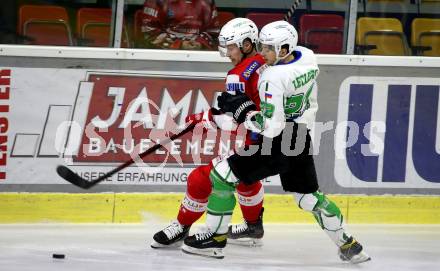 EBEL. Eishockey Bundesliga. KAC gegen	HK SZ Olimpija. Matthew Fraser,  (KAC),  S Guillaume Leclerc (Olimpija). Klagenfurt, am 17.12.2021.
Foto: Kuess
www.qspictures.net

---
pressefotos, pressefotografie, kuess, qs, qspictures, sport, bild, bilder, bilddatenbank