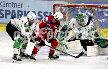 EBEL. Eishockey Bundesliga. KAC gegen	HK SZ Olimpija. Rok Ticar, (KAC),    Kristjan Cepon, Zan Us (Olimpija). Klagenfurt, am 17.12.2021.
Foto: Kuess
www.qspictures.net

---
pressefotos, pressefotografie, kuess, qs, qspictures, sport, bild, bilder, bilddatenbank