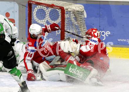 EBEL. Eishockey Bundesliga. KAC gegen	HK SZ Olimpija. Paul Postma, Sebastian Dahm,  (KAC),  Daniel Wade Murphy (Olimpija). Klagenfurt, am 17.12.2021.
Foto: Kuess
www.qspictures.net

---
pressefotos, pressefotografie, kuess, qs, qspictures, sport, bild, bilder, bilddatenbank