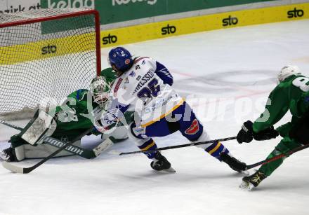 EBEL. Eishockey Bundesliga. VSV gegen HK SZ Olimpija.  Anton Karlsson,  (VSV),  Paavo Holsa, Miha Zajc (Olimpija). Villach, am 19.12.2021.
Foto: Kuess
www.qspictures.net
---
pressefotos, pressefotografie, kuess, qs, qspictures, sport, bild, bilder, bilddatenbank