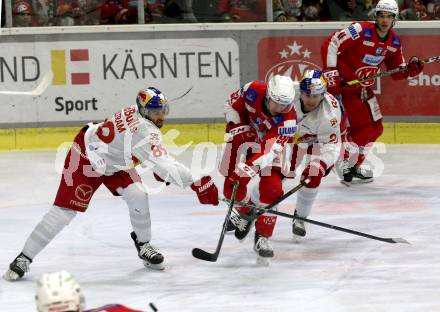 EBEL. Eishockey Bundesliga. KAC gegen	EC Red Bull Salzburg. Unterweger Clemens (KAC), Loney Ty, Baltram Florian  (Salzburg). Klagenfurt, am 21.12.2021.
Foto: Kuess
www.qspictures.net

---
pressefotos, pressefotografie, kuess, qs, qspictures, sport, bild, bilder, bilddatenbank