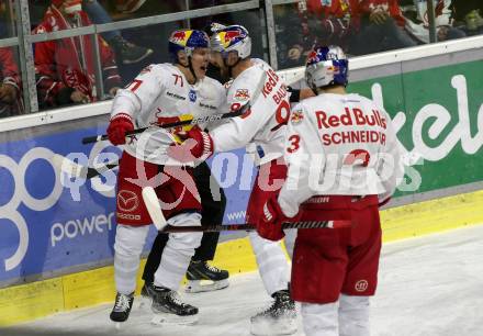 EBEL. Eishockey Bundesliga. KAC gegen	EC Red Bull Salzburg. Jaervinen Jan-Mikael Johannes, Baltram Florian, Schneider Peter   (Salzburg). Klagenfurt, am 21.12.2021.
Foto: Kuess
www.qspictures.net

---
pressefotos, pressefotografie, kuess, qs, qspictures, sport, bild, bilder, bilddatenbank