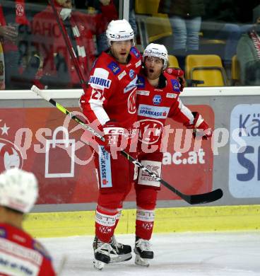 EBEL. Eishockey Bundesliga. KAC gegen	VSV. Torjubel Thomas Hundertpfund, Johannes Bischofberger (KAC). Klagenfurt, am 26.12.2021.
Foto: Kuess
www.qspictures.net

---
pressefotos, pressefotografie, kuess, qs, qspictures, sport, bild, bilder, bilddatenbank