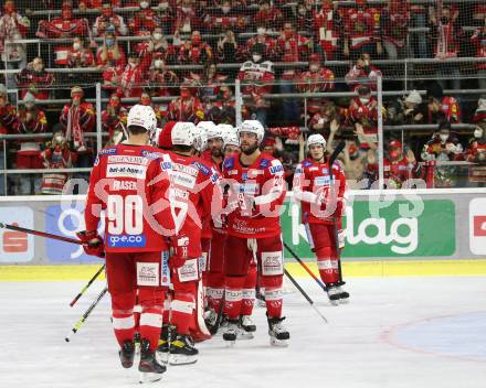 EBEL. Eishockey Bundesliga. KAC gegen	VSV. Jubel KAC. Klagenfurt, am 26.12.2021.
Foto: Kuess
www.qspictures.net

---
pressefotos, pressefotografie, kuess, qs, qspictures, sport, bild, bilder, bilddatenbank