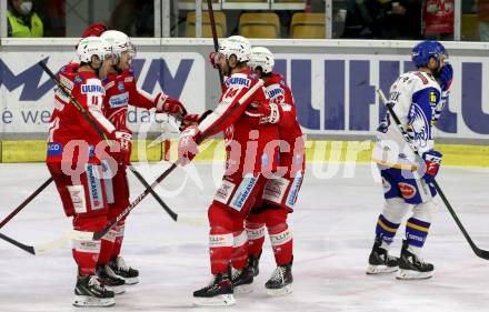 EBEL. Eishockey Bundesliga. KAC gegen	VSV. Torjubel Matthew Fraser, Lukas Haudum, Paul Postma, Rok Ticar (KAC). Klagenfurt, am 25.1.2022.
Foto: Kuess
www.qspictures.net

---
pressefotos, pressefotografie, kuess, qs, qspictures, sport, bild, bilder, bilddatenbank