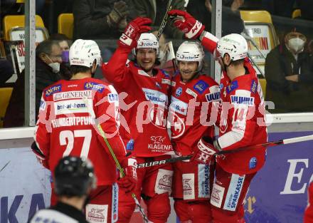 EBEL. Eishockey Bundesliga. KAC gegen	VSV. Torjubel Manuel Ganahl, Daniel Obersteiner, Thomas HUndertpfund, Paul Postma (KAC). Klagenfurt, am 25.1.2022.
Foto: Kuess
www.qspictures.net

---
pressefotos, pressefotografie, kuess, qs, qspictures, sport, bild, bilder, bilddatenbank