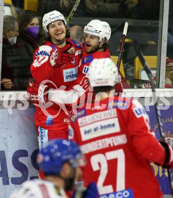 EBEL. Eishockey Bundesliga. KAC gegen	VSV. Torjubel Manuel Ganahl, Daniel Obersteiner (KAC). Klagenfurt, am 25.1.2022.
Foto: Kuess
www.qspictures.net

---
pressefotos, pressefotografie, kuess, qs, qspictures, sport, bild, bilder, bilddatenbank