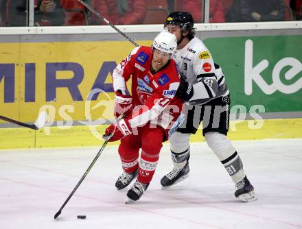 EBEL. Eishockey Bundesliga. KAC gegen	Dornbirn Bulldogs. Thomas Hundertpfund (KAC), Nicholas Ross (Dornbirn Bulldogs). Klagenfurt, am 28.1.2022.
Foto: Kuess
www.qspictures.net

---
pressefotos, pressefotografie, kuess, qs, qspictures, sport, bild, bilder, bilddatenbank