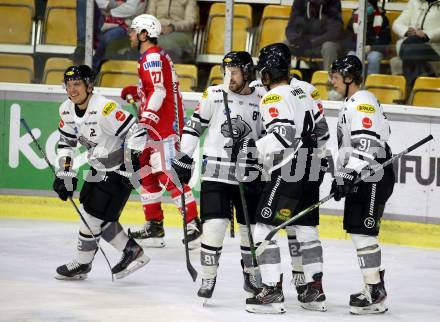 EBEL. Eishockey Bundesliga. KAC gegen	Dornbirn Bulldogs. Torjubel Pavlo Padakin, Shawn Odonell, Nikita Jevpalovs, Nicholas Ross (Dornbirn Bulldogs). Klagenfurt, am 28.1.2022.
Foto: Kuess
www.qspictures.net

---
pressefotos, pressefotografie, kuess, qs, qspictures, sport, bild, bilder, bilddatenbank