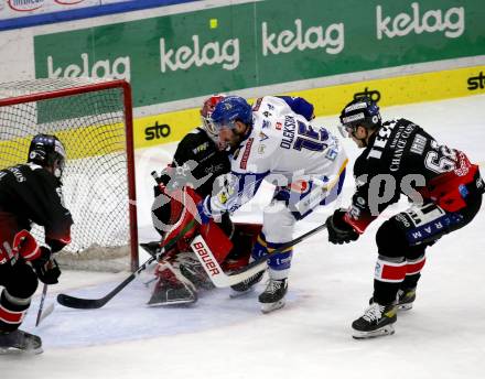 EBEL. Eishockey Bundesliga. VSV gegen Tesla Orli Znojmo. Travis Oleksuk,  (VSV), Pavel Kantor, Tor Eriksson Immo   (Znojmo). Villach, am 2.2.2022.
Foto: Kuess
www.qspictures.net
---
pressefotos, pressefotografie, kuess, qs, qspictures, sport, bild, bilder, bilddatenbank