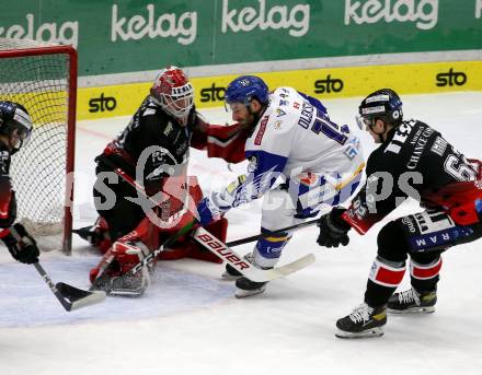 EBEL. Eishockey Bundesliga. VSV gegen Tesla Orli Znojmo. Travis Oleksuk,  (VSV), Pavel Kantor, Tor Eriksson Immo   (Znojmo). Villach, am 2.2.2022.
Foto: Kuess
www.qspictures.net
---
pressefotos, pressefotografie, kuess, qs, qspictures, sport, bild, bilder, bilddatenbank