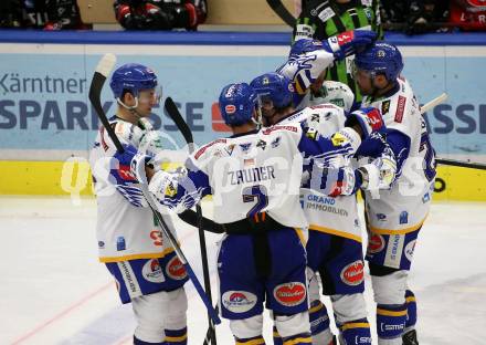 EBEL. Eishockey Bundesliga. VSV gegen Tesla Orli Znojmo. Torjubel Alexander Rauchenwald, Derek Joslin, Kevin Moderer, Felix Maxa, Sebastian Zauner  (VSV). Villach, am 2.2.2022.
Foto: Kuess
www.qspictures.net
---
pressefotos, pressefotografie, kuess, qs, qspictures, sport, bild, bilder, bilddatenbank