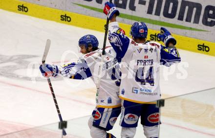 EBEL. Eishockey Bundesliga. VSV gegen Dornbirn Bulldogs.  Torjubel Alexander Rauchenwald, Jamie Fraser (VSV). Villach, am 5.2.2022.
Foto: Kuess
www.qspictures.net
---
pressefotos, pressefotografie, kuess, qs, qspictures, sport, bild, bilder, bilddatenbank