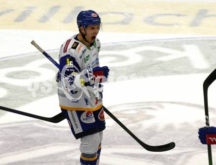 EBEL. Eishockey Bundesliga. VSV gegen Hydro Fehervar AV 19. Torjubel Scott Kosmachuk (VSV). Villach, am 6.2.2022.
Foto: Kuess
www.qspictures.net
---
pressefotos, pressefotografie, kuess, qs, qspictures, sport, bild, bilder, bilddatenbank