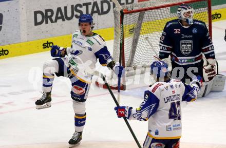 EBEL. Eishockey Bundesliga. VSV gegen Hydro Fehervar AV 19.  Torjubel Marco Richter, Benjamin Lanzinger (VSV). Villach, am 6.2.2022.
Foto: Kuess
www.qspictures.net
---
pressefotos, pressefotografie, kuess, qs, qspictures, sport, bild, bilder, bilddatenbank