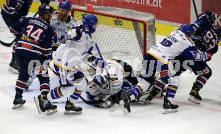 EBEL. Eishockey Bundesliga. VSV gegen Hydro Fehervar AV 19.  Jamie Fraser, Marco Richter, Alexander Schmidt, Nico Brunner (VSV),  Istvan Terbocs, Akos Mihaly (Fehervar). Villach, am 6.2.2022.
Foto: Kuess
www.qspictures.net
---
pressefotos, pressefotografie, kuess, qs, qspictures, sport, bild, bilder, bilddatenbank