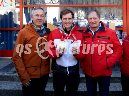 Schi Ski Alpin. Empfang Matthias Mayer.  Fritz Strobl, Matthias Mayer, Franz Klammer.   Afritz, 12.2.2022.
Foto: Kuess
www.qspictures.net

---
pressefotos, pressefotografie, kuess, qs, qspictures, sport, bild, bilder, bilddatenbank