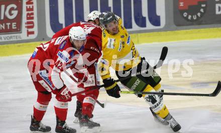 EBEL. Eishockey Bundesliga. KAC gegen	HC Pustertal Woelfe. Rok Ticar,  (KAC), Ivan Deluca  (Pustertal). Klagenfurt, am 13.2.2022.
Foto: Kuess
www.qspictures.net

---
pressefotos, pressefotografie, kuess, qs, qspictures, sport, bild, bilder, bilddatenbank