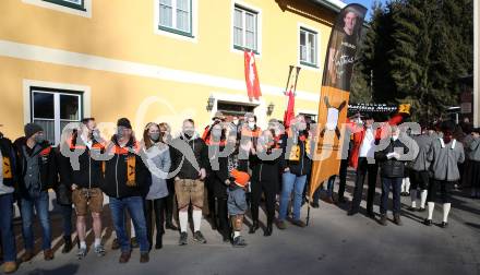 Schi Ski Alpin. Empfang Matthias Mayer.  Fans.   Afritz, 12.2.2022.
Foto: Kuess
www.qspictures.net

---
pressefotos, pressefotografie, kuess, qs, qspictures, sport, bild, bilder, bilddatenbank