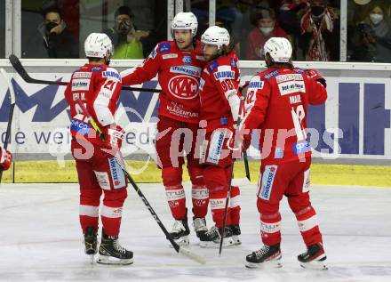 EBEL. Eishockey Bundesliga. KAC gegen	HC Pustertal Woelfe. Torjubel Matthew Fraser, Manuel Geier, Daniel Obersteiner, David Maier (KAC). Klagenfurt, am 13.2.2022.
Foto: Kuess
www.qspictures.net

---
pressefotos, pressefotografie, kuess, qs, qspictures, sport, bild, bilder, bilddatenbank