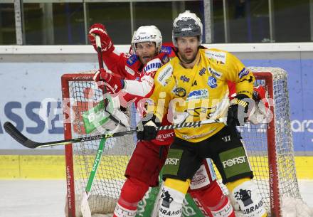 EBEL. Eishockey Bundesliga. KAC gegen	HC Pustertal Woelfe. Andrej Tavzelj,  (KAC),  Zachary Jon Budish (Pustertal). Klagenfurt, am 13.2.2022.
Foto: Kuess
www.qspictures.net

---
pressefotos, pressefotografie, kuess, qs, qspictures, sport, bild, bilder, bilddatenbank