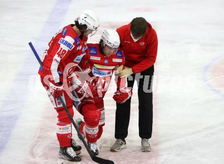 EBEL. Eishockey Bundesliga. KAC gegen	HC Pustertal Woelfe. Samuel Witting, Niklas Andre Wuerschl (KAC). Klagenfurt, am 13.2.2022.
Foto: Kuess
www.qspictures.net

---
pressefotos, pressefotografie, kuess, qs, qspictures, sport, bild, bilder, bilddatenbank