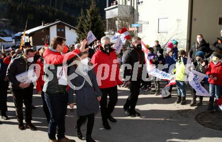 Schi Ski Alpin. Empfang Matthias Mayer. Afritz, 12.2.2022.
Foto: Kuess
www.qspictures.net

---
pressefotos, pressefotografie, kuess, qs, qspictures, sport, bild, bilder, bilddatenbank