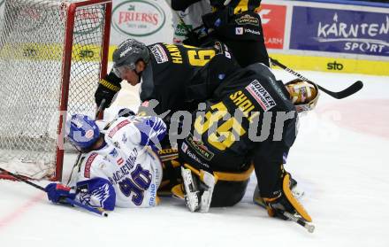 EBEL. Eishockey Bundesliga. VSV gegen HC Pustertal Woelfe. Alexander Rauchenwald,  (VSV), Shane Robert Hanna, Tomas Joshua Sholl   (Pustertal). Villach, am 16.2.2022.
Foto: Kuess
www.qspictures.net
---
pressefotos, pressefotografie, kuess, qs, qspictures, sport, bild, bilder, bilddatenbank