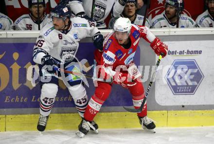 EBEL. Eishockey Bundesliga. KAC gegen	Hydro Fehervar AV 19. Fabian Hochegger,  (KAC), Jesper Dahlroth  (Fehervar). Klagenfurt, am 18.2.2022.
Foto: Kuess
www.qspictures.net

---
pressefotos, pressefotografie, kuess, qs, qspictures, sport, bild, bilder, bilddatenbank