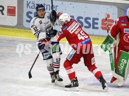 EBEL. Eishockey Bundesliga. KAC gegen	Hydro Fehervar AV 19. Andrej Tavzelj,  (KAC), Braeden Shaw  (Fehervar). Klagenfurt, am 18.2.2022.
Foto: Kuess
www.qspictures.net

---
pressefotos, pressefotografie, kuess, qs, qspictures, sport, bild, bilder, bilddatenbank