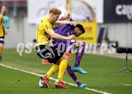 Fussball Bundesliga. SK Austria Klagenfurt gegen Cashpoint SCR Altach. Darijo Pecirep (Klagenfurt), David Bumberger (Altach). Klagenfurt, am 20.2.2022.
Foto: Kuess
www.qspictures.net
---
pressefotos, pressefotografie, kuess, qs, qspictures, sport, bild, bilder, bilddatenbank