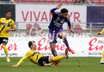 Fussball Bundesliga. SK Austria Klagenfurt gegen Cashpoint SCR Altach. Michael Blauensteiner (Klagenfurt), Sebastian Aigner (Altach). Klagenfurt, am 20.2.2022.
Foto: Kuess
www.qspictures.net
---
pressefotos, pressefotografie, kuess, qs, qspictures, sport, bild, bilder, bilddatenbank