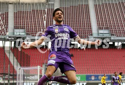 Fussball Bundesliga. SK Austria Klagenfurt gegen Cashpoint SCR Altach.  Torjubel Darijo Pecirep (Klagenfurt). Klagenfurt, am 20.2.2022.
Foto: Kuess
www.qspictures.net
---
pressefotos, pressefotografie, kuess, qs, qspictures, sport, bild, bilder, bilddatenbank