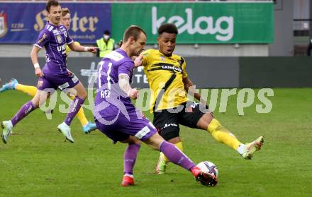 Fussball Bundesliga. SK Austria Klagenfurt gegen Cashpoint SCR Altach. Rajko Rep (Klagenfurt), Nosa Iyobosa Edokpolor (Altach). Klagenfurt, am 20.2.2022.
Foto: Kuess
www.qspictures.net
---
pressefotos, pressefotografie, kuess, qs, qspictures, sport, bild, bilder, bilddatenbank