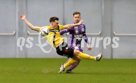 Fussball Bundesliga. SK Austria Klagenfurt gegen Cashpoint SCR Altach. Till Schumacher (Klagenfurt), Dominik Reiter (Altach). Klagenfurt, am 20.2.2022.
Foto: Kuess
www.qspictures.net
---
pressefotos, pressefotografie, kuess, qs, qspictures, sport, bild, bilder, bilddatenbank