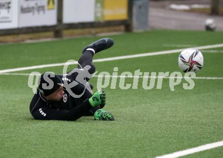 Fussball Bundesliga. Training SK Austria Klagenfurt.  Marcel Koestenbauer. Moosburg, am 19.2.2022.
Foto: Kuess
www.qspictures.net

---
pressefotos, pressefotografie, kuess, qs, qspictures, sport, bild, bilder, bilddatenbank