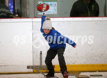 Stocksport. Eisschiessen. ZIelbewerb. Oesterreichische Meisterschaft.   Christina Rauscher. Radenthein, am 30.1.2022.
Foto: Kuess
---
pressefotos, pressefotografie, kuess, qs, qspictures, sport, bild, bilder, bilddatenbank