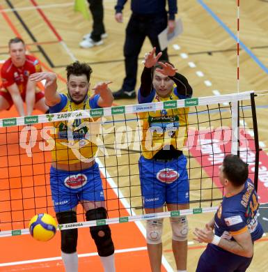 Volleyball MEVZA League 2022 - Final Four. ACH Volley Ljubljana gegen SK Zadruga Aich/Dob.  Pedro Henrique Frances, Marek Gergely (Aich/Dob). Bleiburg, am 19.2.2022.
Foto: Kuess
www.qspictures.net
---
pressefotos, pressefotografie, kuess, qs, qspictures, sport, bild, bilder, bilddatenbank