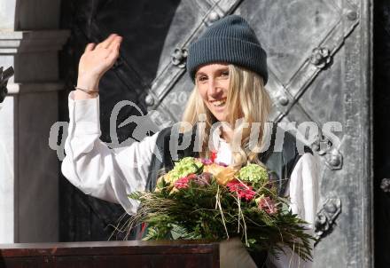 Snowboard. Slopestyle.  Big Air. Empfang Olympiasiegerin Anna Gasser.   . Millstatt, am 20.2.2022.
Foto: Kuess
www.qspictures.net
---
pressefotos, pressefotografie, kuess, qs, qspictures, sport, bild, bilder, bilddatenbank