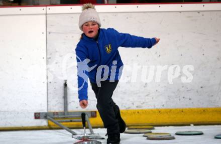 Stocksport. Eisschiessen. ZIelbewerb. Oesterreichische Meisterschaft.   Christina Rauscher. Radenthein, am 30.1.2022.
Foto: Kuess
---
pressefotos, pressefotografie, kuess, qs, qspictures, sport, bild, bilder, bilddatenbank