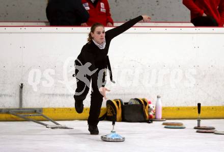 Stocksport. Eisschiessen. ZIelbewerb. Oesterreichische Meisterschaft.   Julia Omelko. Radenthein, am 30.1.2022.
Foto: Kuess

---
pressefotos, pressefotografie, kuess, qs, qspictures, sport, bild, bilder, bilddatenbank