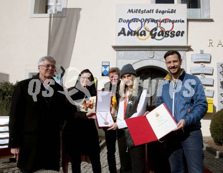 Snowboard. Slopestyle.  Big Air. Empfang Olympiasiegerin Anna Gasser.   Landeshauptmann Peter Kaiser,  Sara Schaar,  Arno Arthofer, Anna Gasser, Sebastian Schuschnig. Millstatt, am 20.2.2022.
Foto: Kuess
www.qspictures.net
---
pressefotos, pressefotografie, kuess, qs, qspictures, sport, bild, bilder, bilddatenbank