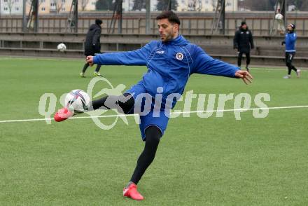 Fussball Bundesliga. Training SK Austria Klagenfurt.  Darijo Pecirep. Moosburg, am 19.2.2022.
Foto: Kuess
www.qspictures.net

---
pressefotos, pressefotografie, kuess, qs, qspictures, sport, bild, bilder, bilddatenbank