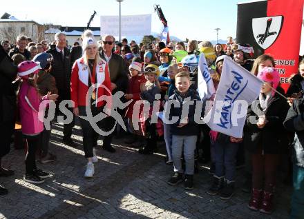 Schi Alpin. Empfang Olympiasiegerin Katharina Truppe. Katharina Truppe. Latschach, Finkenstein, am 23.2.2022.
Foto: Kuess
www.qspictures.net
---
pressefotos, pressefotografie, kuess, qs, qspictures, sport, bild, bilder, bilddatenbank