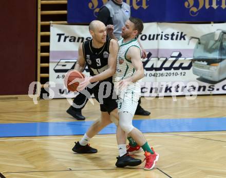 Basketball 2. Liga 2021/2022. Grunddurchgang 15. Runde.  KOS Celovec gegen  Woerthersee Piraten. Tim Huber  (KOS), Sead Mulalic  (Piraten). Klagenfurt, am 25.2.2022.
Foto: Kuess
www.qspictures.net
---
pressefotos, pressefotografie, kuess, qs, qspictures, sport, bild, bilder, bilddatenbank