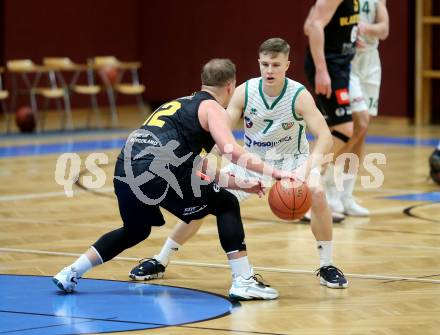 Basketball 2. Liga 2021/2022. Grunddurchgang 17. Runde.  KOS Celovec gegen  Guessing/Jennersdorf Blackbirds. Valentin Pasterk  (KOS),   Mate Horvath  (Blackbirds). Klagenfurt, am 27.2.2022.
Foto: Kuess
www.qspictures.net
---
pressefotos, pressefotografie, kuess, qs, qspictures, sport, bild, bilder, bilddatenbank