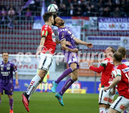 Fussball Bundesliga. SK Austria Klagenfurt gegen SV Guntamatic Ried.  Darijo Pecirep, (Klagenfurt),  Markus Lackner  (Ried). Klagenfurt, am 27.2.2022.
Foto: Kuess
www.qspictures.net
---
pressefotos, pressefotografie, kuess, qs, qspictures, sport, bild, bilder, bilddatenbank