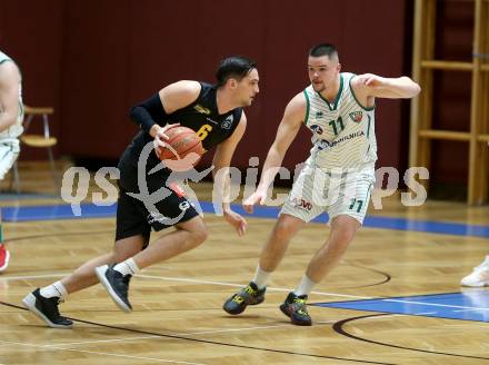 Basketball 2. Liga 2021/2022. Grunddurchgang 17. Runde.  KOS Celovec gegen  Guessing/Jennersdorf Blackbirds.  Grega Sajevic (KOS),  Thomas Knor  (Blackbirds). Klagenfurt, am 27.2.2022.
Foto: Kuess
www.qspictures.net
---
pressefotos, pressefotografie, kuess, qs, qspictures, sport, bild, bilder, bilddatenbank