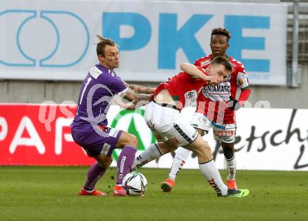 Fussball Bundesliga. SK Austria Klagenfurt gegen SV Guntamatic Ried.  Rajko Rep,  (Klagenfurt), Philipp Pomer  (Ried). Klagenfurt, am 27.2.2022.
Foto: Kuess
www.qspictures.net
---
pressefotos, pressefotografie, kuess, qs, qspictures, sport, bild, bilder, bilddatenbank