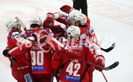 EBEL. Eishockey Bundesliga. KAC gegen	HCB Suedtirol Alperia. Torjubel Nicholas ERic Petersen, Paul Postma, Thomas Koch, Rok Ticar, Manuel Geier, Matthew Fraser (KAC). Klagenfurt, am 2.3.2022.
Foto: Kuess
www.qspictures.net

---
pressefotos, pressefotografie, kuess, qs, qspictures, sport, bild, bilder, bilddatenbank